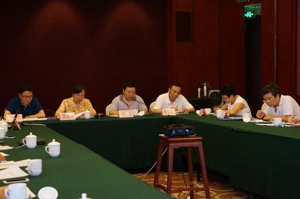 试验基地联谊会"要求,省级工程技术研究中心第六小组研讨会在杭州顺利